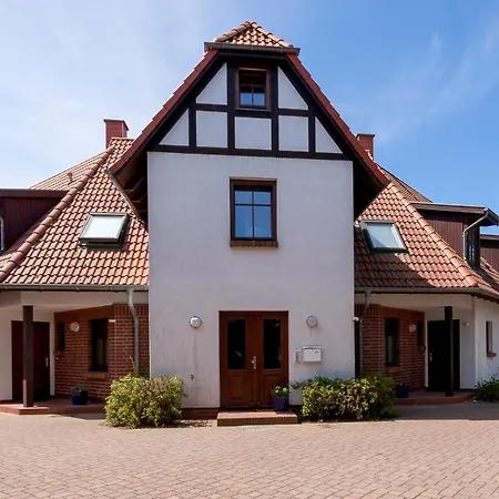 Windfluechter, Haven Hoeoevt * 아렌스호프